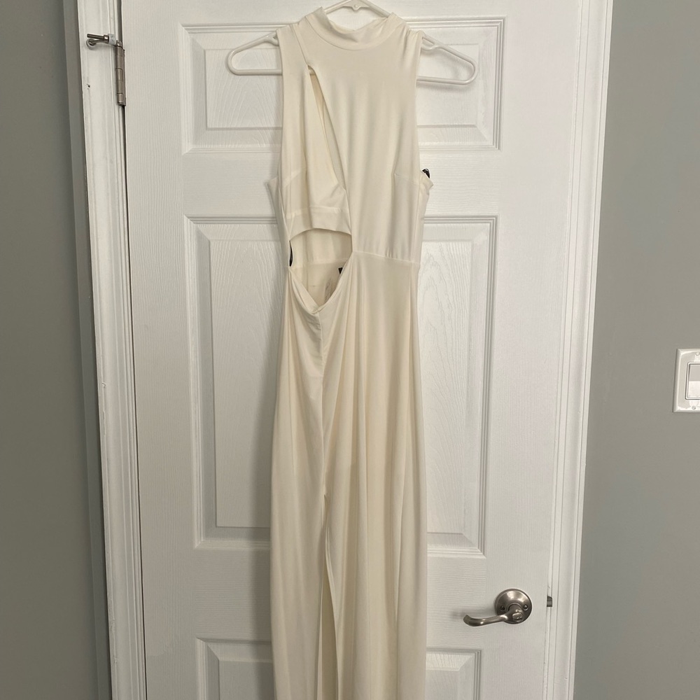 Forever 21 off white cut out dress - Picture 1 of 3